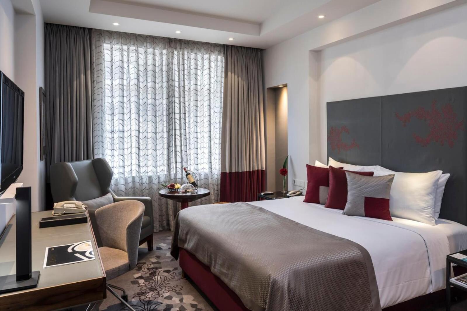The Bellwood Suites Near Igi Airport New Delhi Exteriör bild